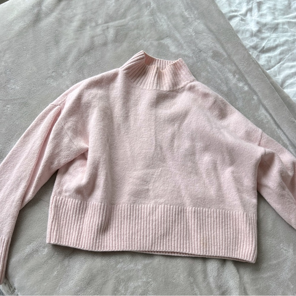 Light pink sweater
